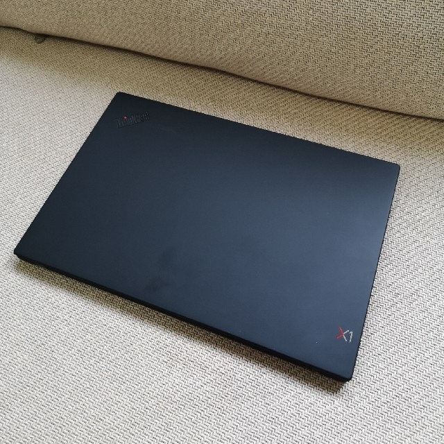 Thinkpad X1 carbon 2018 FHD 8GB 512GB