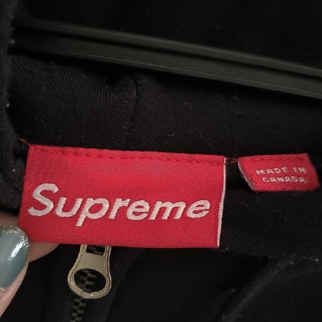 Supreme(シュプリーム)のフード付きパーカー メンズのトップス(パーカー)の商品写真