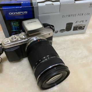 オリンパス(OLYMPUS)のOLYMPUS PEN E-PL7 シルバー(ミラーレス一眼)