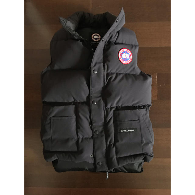 CANADA GOOSE(カナダグース)の【レア•2XS(XXS)】カナダグース ダウンベスト メンズのジャケット/アウター(ダウンベスト)の商品写真