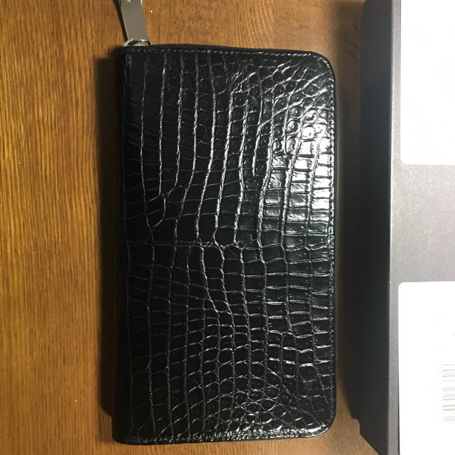 ペッレモルビダ ワニ革 財布 | tradexautomotive.com