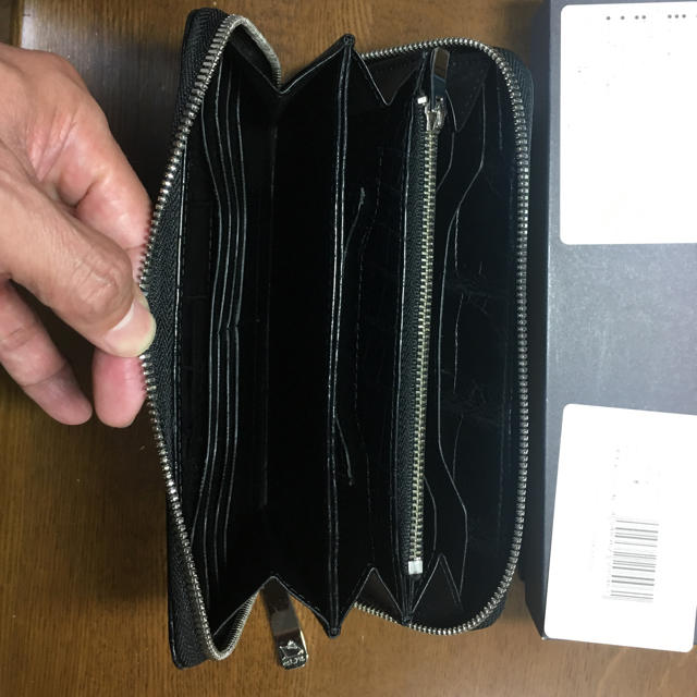 ペッレモルビダ ワニ革 財布 | tradexautomotive.com
