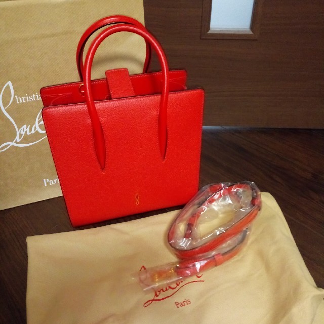 Christian Louboutin(クリスチャンルブタン)の正規品♡クリスチャンルブタン♡パロマ♡バッグ♡スモール レディースのバッグ(ハンドバッグ)の商品写真