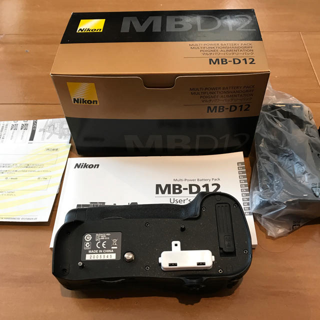 MB-D12 Nikon 純正