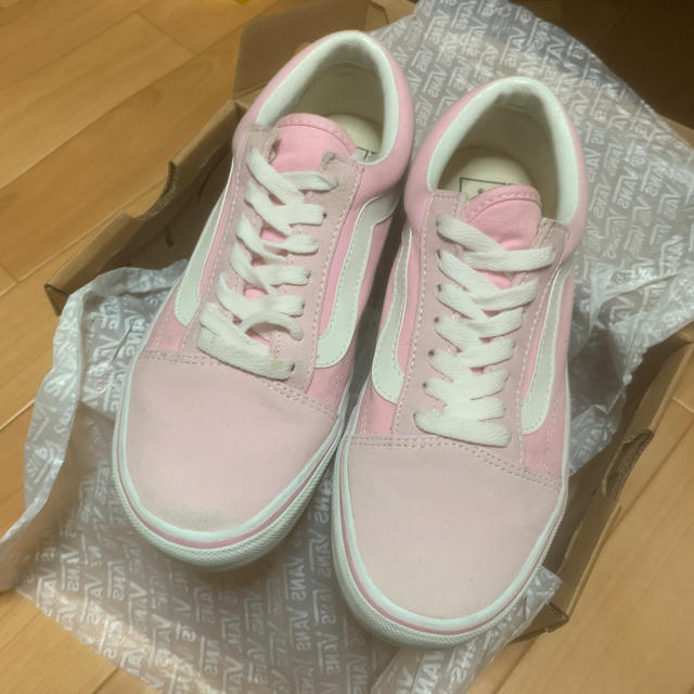 VANS(ヴァンズ)のVANS オールドスクール PINK 23cm レディースの靴/シューズ(スニーカー)の商品写真