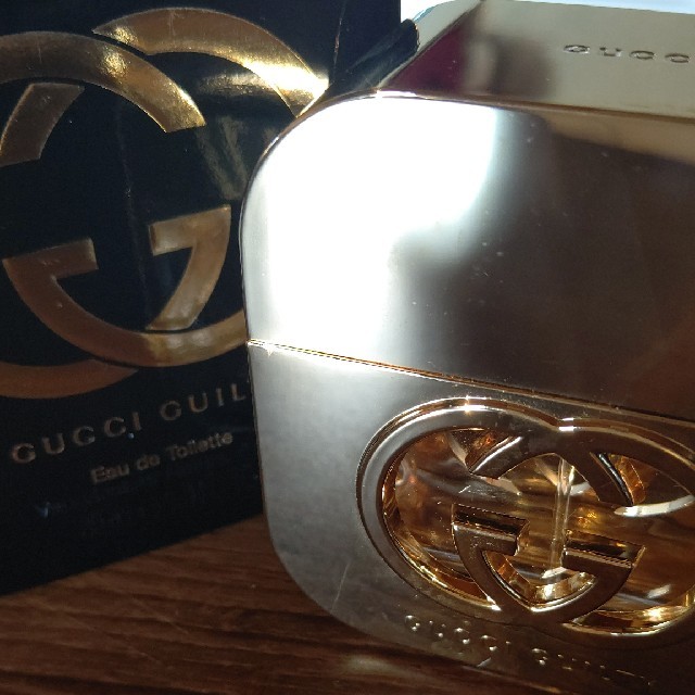 Gucci(グッチ)のGUCCI GUILTY 30ml ×２個 コスメ/美容の香水(香水(女性用))の商品写真