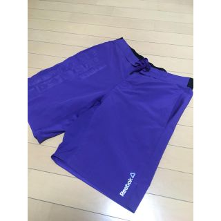 リーボック(Reebok)の【格安】Reebokリーボック　ハーフパンツ【激安】紫Lサイズメンズロゴ(ショートパンツ)