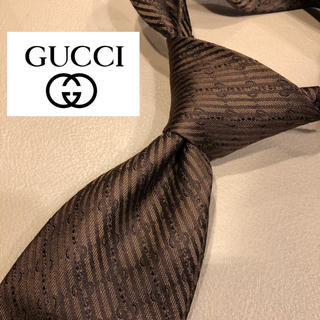 グッチ(Gucci)の【レア】GUCCI イタリア製最高級シルク100%ネクタイ　ブラウン　GGマーク(ネクタイ)