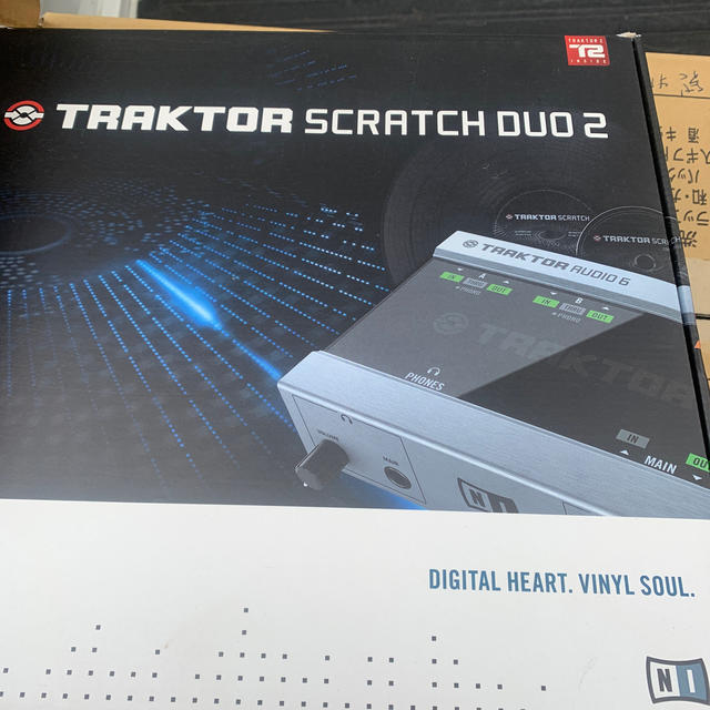 TRAKTOR SCRATCH DUO 2 - DJコントローラー