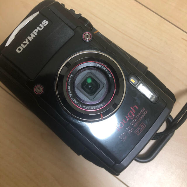 OLYMPUS(オリンパス)のオリンパス　tg4 スマホ/家電/カメラのカメラ(コンパクトデジタルカメラ)の商品写真