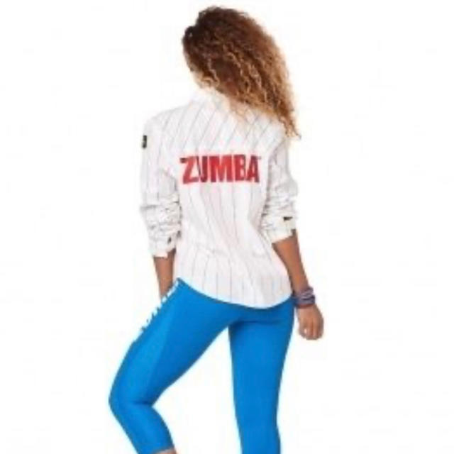 Zumba(ズンバ)のZUMBA 中古シャツ スポーツ/アウトドアのトレーニング/エクササイズ(その他)の商品写真