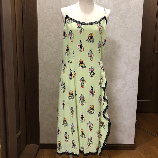 PRADA♡ワンピース 人気の商品 www.toyotec.com