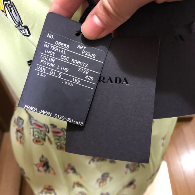 PRADA(プラダ)のPRADA♡ワンピース レディースのワンピース(ひざ丈ワンピース)の商品写真