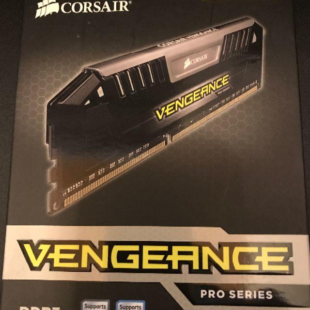 Corsair VENGEANCE Pro（DDR3-1600 16GB）