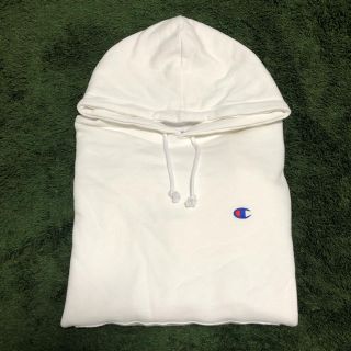 チャンピオン(Champion)の【新品】champion パーカー　白　【未使用】(パーカー)