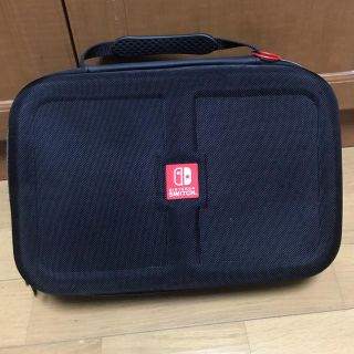 ニンテンドースイッチ(Nintendo Switch)の【専用】【美品】任天堂スイッチケース　スイッチ大容量ケース(その他)