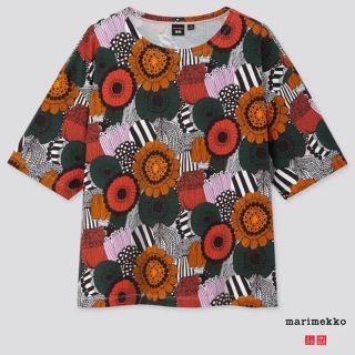 ユニクロ(UNIQLO)のUNIQLO×Marimekko 花柄　半袖Tシャツ　Sサイズ(Tシャツ(半袖/袖なし))