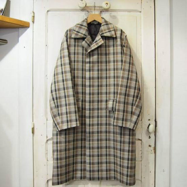 COMOLI(コモリ)のオーラリー auralee チェックコート　3 メンズのジャケット/アウター(ステンカラーコート)の商品写真