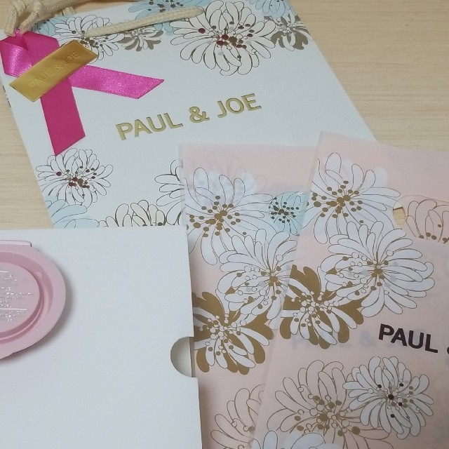 PAUL & JOE(ポールアンドジョー)のPAUL&JOE サンプルとショッパー コスメ/美容のベースメイク/化粧品(化粧下地)の商品写真