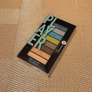 レブロン(REVLON)の☆新品☆ REVLON カラーステイ ルックスブックパレット(アイシャドウ)