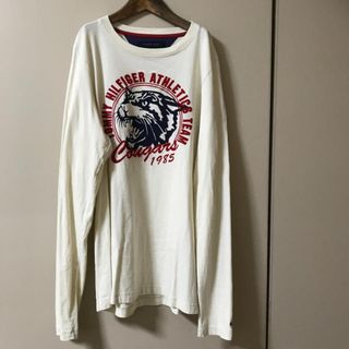 トミーヒルフィガー(TOMMY HILFIGER)のTOMMY HILFIGER ロングTシャツ　デカロゴ(Tシャツ/カットソー(七分/長袖))