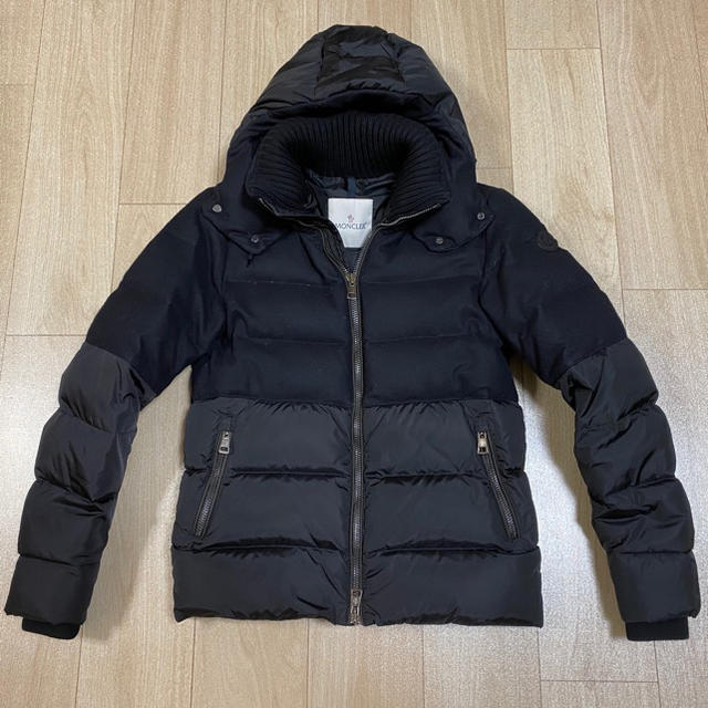 激安人気新品 MONCLER モンクレール ダウンジャケット NOIR ノアール