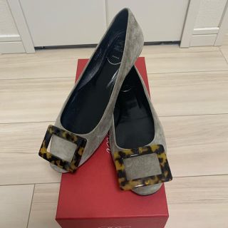 ロジェヴィヴィエ(ROGER VIVIER)のロジェヴィヴィエrogervivierフラットシューズ(バレエシューズ)