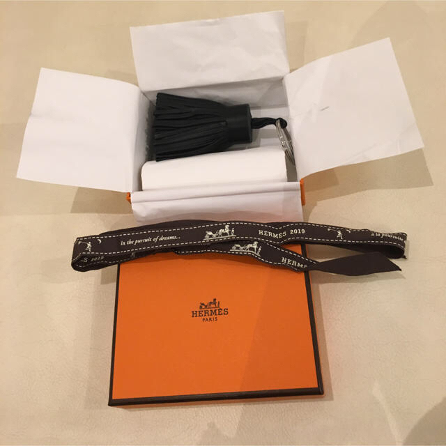 Hermes カルメン 黒 新品未使用-