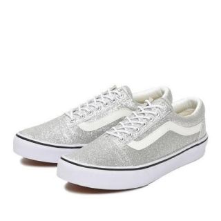 ヴァンズ(VANS)のvans(スニーカー)