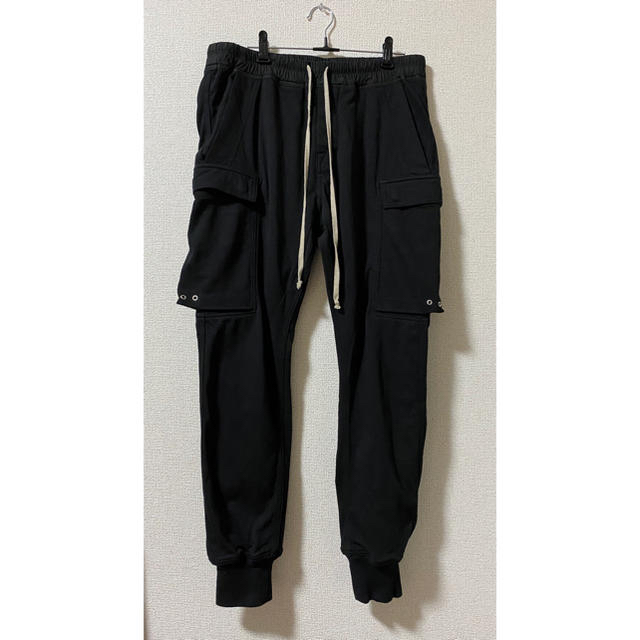 Rick Owens(リックオウエンス)の最終値下げ　19ss Rick Owens cargo メンズのパンツ(ワークパンツ/カーゴパンツ)の商品写真