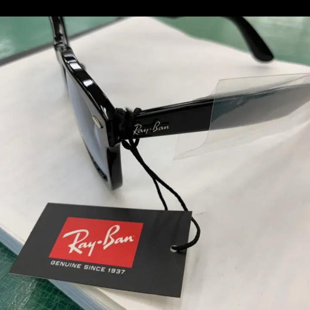 キムタク着用　Ray-BanレイバンRB2140F 901