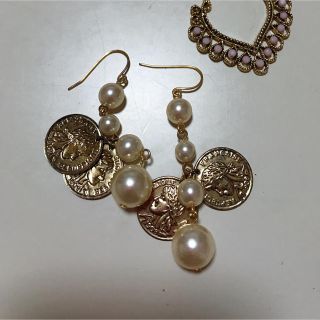 パールピアス(ピアス)