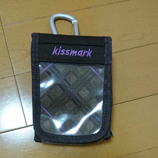 kissmark(キスマーク)の★はらぺこ様専用★キスマーク パスケース 小物入れ スポーツ/アウトドアのスノーボード(アクセサリー)の商品写真