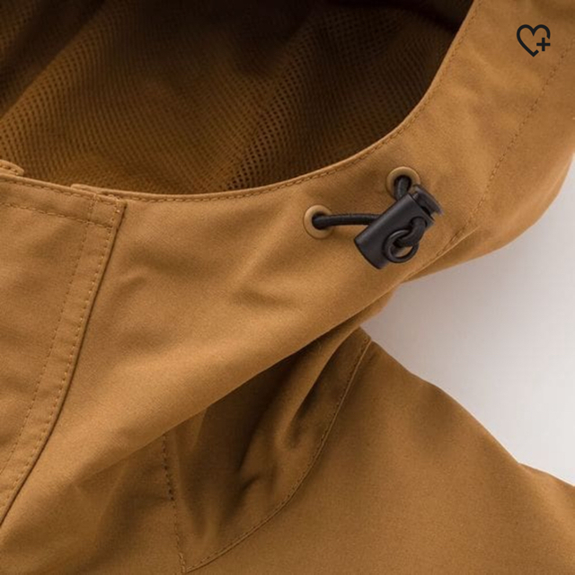 UNIQLO(ユニクロ)のuniqlo ユニクロ　マウンテンパーカ　ブラック メンズのジャケット/アウター(マウンテンパーカー)の商品写真
