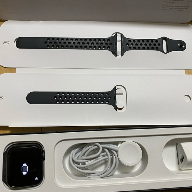 【超美品】AppleWatch series5 NIKE 44mm GPSモデル