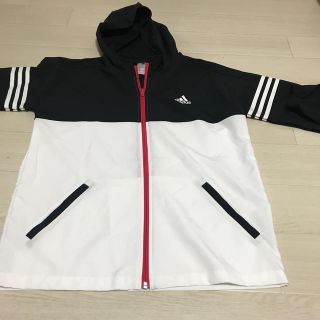 アディダス(adidas)のadidas ナイロンパーカー(パーカー)