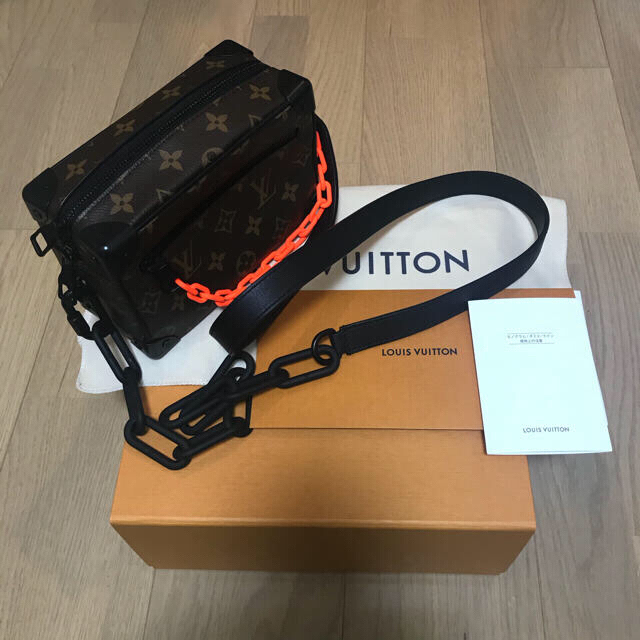 LOUIS VUITTON(ルイヴィトン)のDogxxx様　LOUIS VUITTON ミニソフトトランク メンズのバッグ(ショルダーバッグ)の商品写真