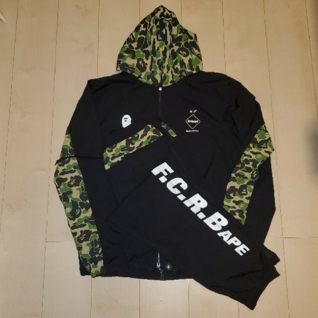 F.C.R.B×BAPEセットアップ