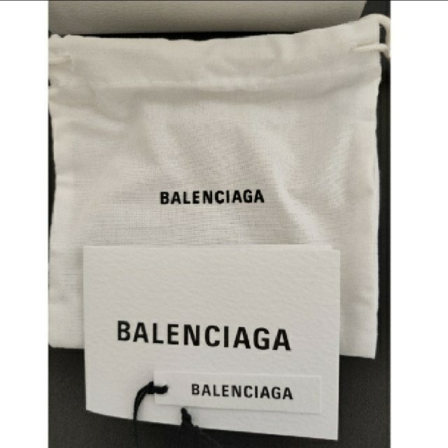 Balenciaga(バレンシアガ)のBalenciaga Triangle hoop single earring レディースのアクセサリー(ピアス)の商品写真