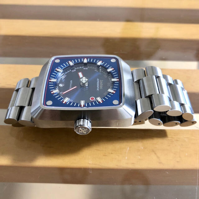 ZODIAC(ゾディアック)のZODIAC アストログラフィック 限定ブルーダイアル メンズの時計(腕時計(アナログ))の商品写真