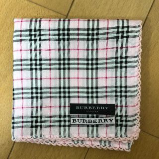 バーバリー(BURBERRY)のバーバリー　ハンカチ　フリル　縁取り(ハンカチ)