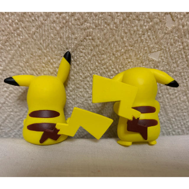 ポケモン(ポケモン)のポケモン ピカチュウ フィギュア 2匹セット② エンタメ/ホビーのフィギュア(ゲームキャラクター)の商品写真