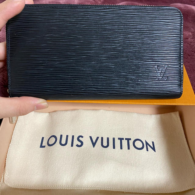 LOUIS VUITTON(ルイヴィトン)のルイヴィトン エピ 長財布 メンズのファッション小物(長財布)の商品写真