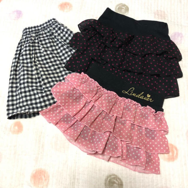 GLOBAL WORK(グローバルワーク)の専用★チェックスカート★110 キッズ/ベビー/マタニティのキッズ服女の子用(90cm~)(スカート)の商品写真