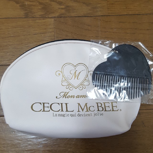 CECIL McBEE(セシルマクビー)のCECIL McBEE　ポーチ レディースのファッション小物(ポーチ)の商品写真