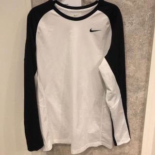 ナイキ(NIKE)のnike(Tシャツ/カットソー(七分/長袖))