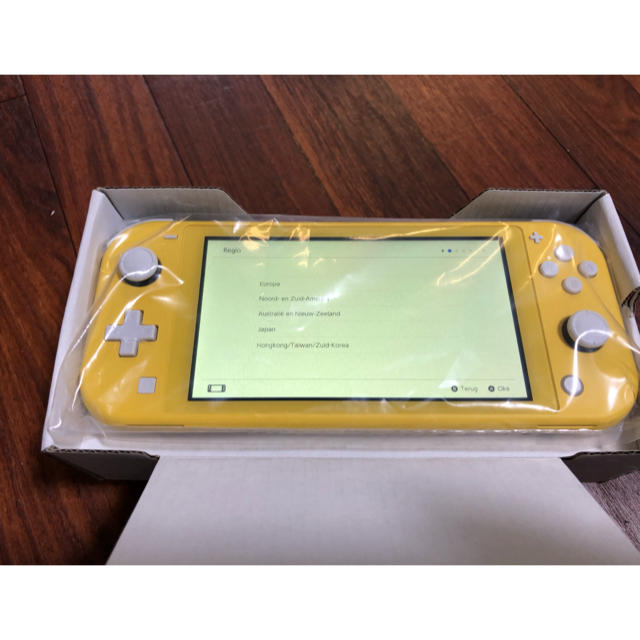 Nintendo  Switch Lite  イエロー  売切れ御免