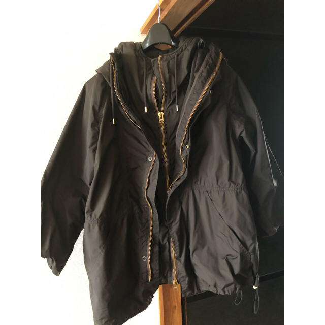 L'Appartement DEUXIEME CLASSE(アパルトモンドゥーズィエムクラス)のアパルトモン REMI RELIEF Nylon Zip Up ジャケット  レディースのジャケット/アウター(ブルゾン)の商品写真