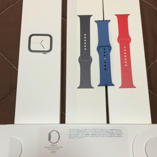 Apple Watch(アップルウォッチ)のApple Watch‎ Series 4 40mm GPSモデル スマホ/家電/カメラのスマホアクセサリー(その他)の商品写真