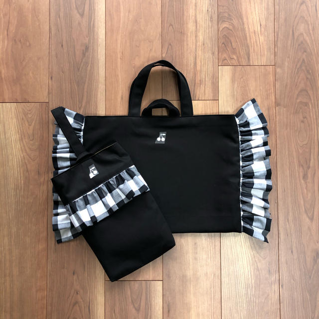 ハンドメイド ♡ フリルバッグ レッスンバッグ シューズ入れ